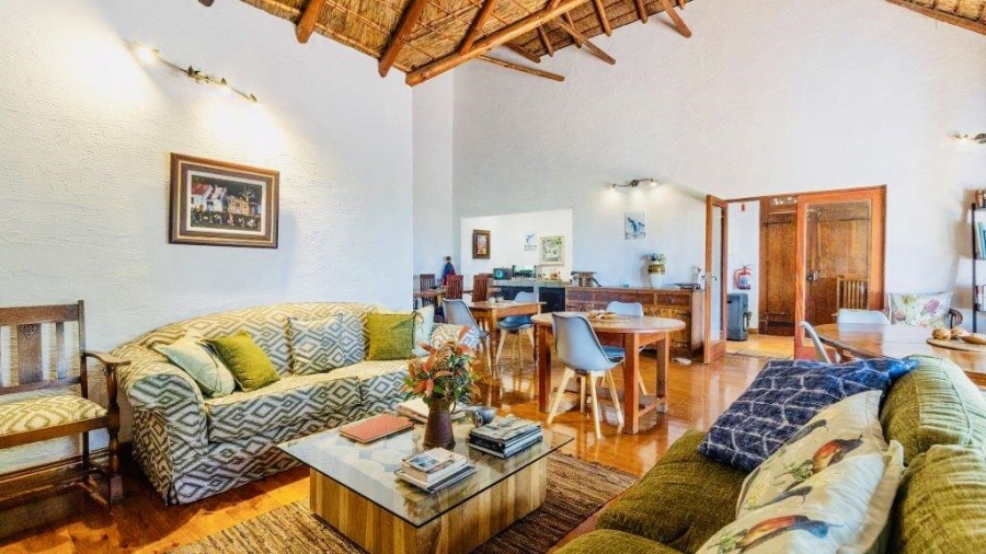 7 Bedroom Property for Sale in Westcliff Western Cape